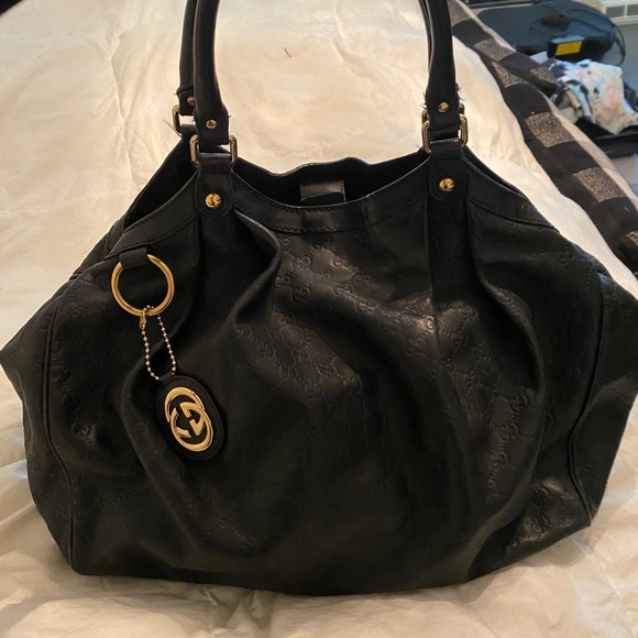 Gucci large purse - Picture 2 of 14